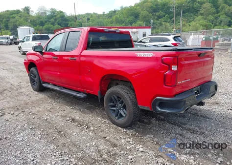 2019 Chevrolet Silverado 1500 Custom Trail Boss z USA, uszkodzony, nr VIN 1GCRYCEF8KZ299721